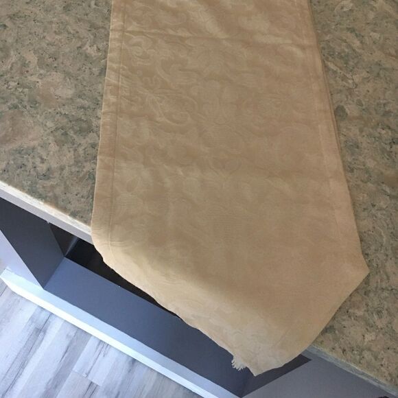 Table  Runner size 14x60” in Creme Color - Picture 5 of 7